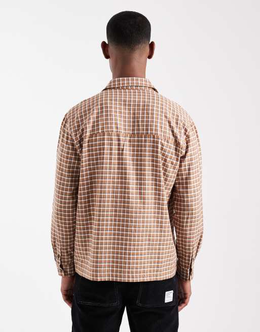 ASOS DESIGN – Relaxed-Fit-Hemd in Braun kariert mit Stickerei auf der Brust, 3 von 5