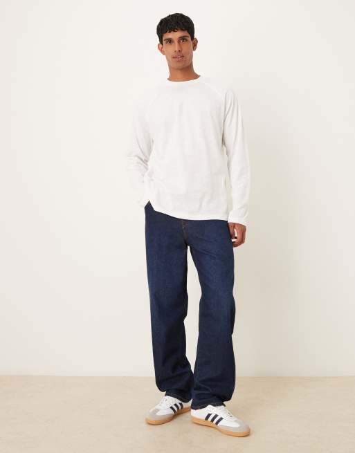 ASOS DESIGN relaxed fit long sleeved slub textured t-shirt in white, 2 of 5