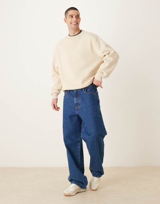 ASOS DESIGN – Relaxed Fit Sweatshirt in Beige mit Souvenir-Print, 2 von 5