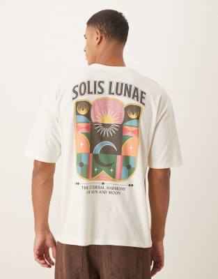 Relaxed Fit T-Shirt in Creme mit Himmelskörper-Grafikprint-Weiß Weiß XS