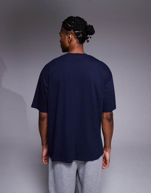 ASOS DESIGN – Relaxed-Fit-T-Shirt in Marineblau mit Landschafts-Print, 3 von 5