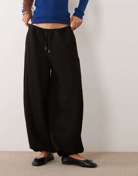 ASOS DESIGN Relaxed fit trackies in black - view 1