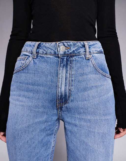ASOS DESIGN relaxed flare jean in mid blue, 5 of 5