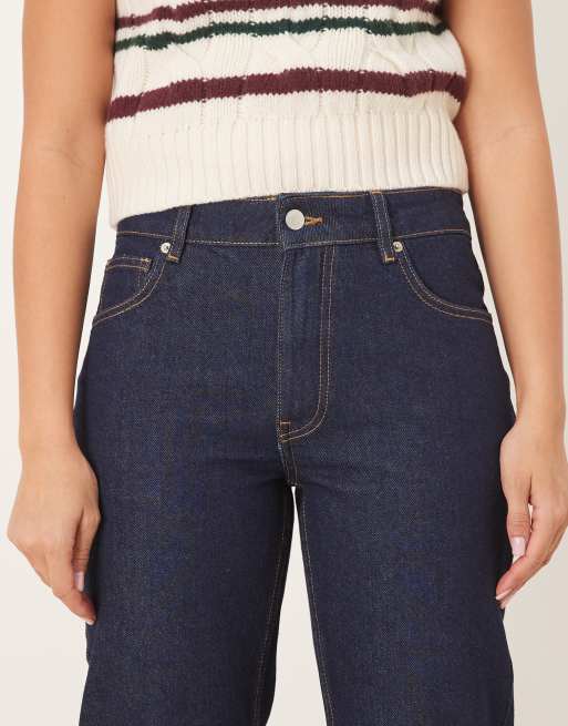 ASOS DESIGN relaxed flare jean in rinse, 4 of 5