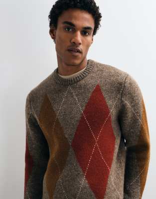 Relaxed Fit 1