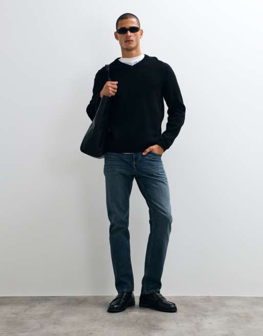 ASOS DESIGN relaxed knitted high v-neck jumper in black, 3 of 5