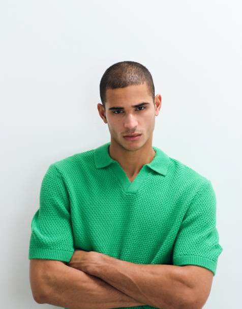 ASOS DESIGN relaxed knitted textured notch neck in green - view 1