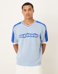 [ASOS DESIGN] ASOS DESIGN relaxed knitted v-neck t-shirt with Euphoria graphic in light blue M BLUE