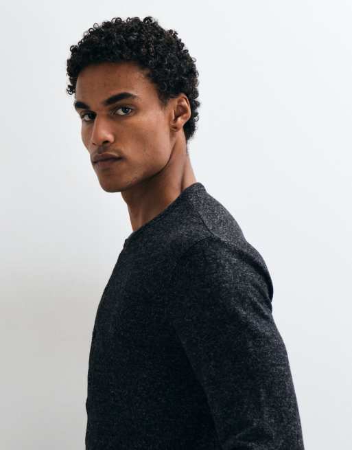 ASOS DESIGN relaxed long sleeve button through t-shirt in charcoal gray, 3 of 5