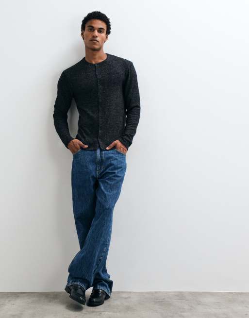 ASOS DESIGN relaxed long sleeve button through t-shirt in charcoal grey, 2 of 5