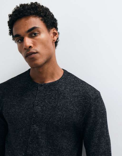 ASOS DESIGN relaxed long sleeve button through t-shirt in charcoal grey, 4 of 5