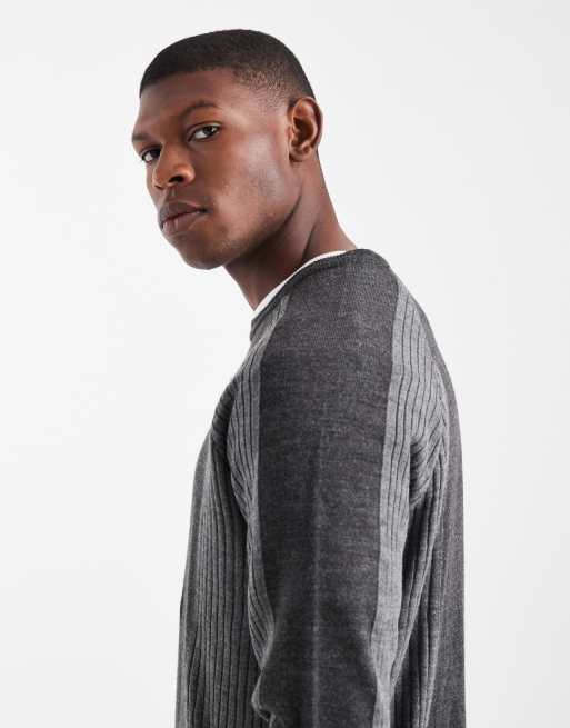 ASOS DESIGN relaxed long sleeve knitted crew neck jumper with raglan sleeve in grey, 4 of 5