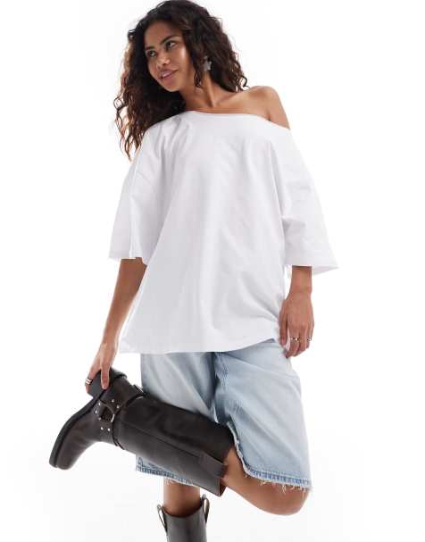 ASOS DESIGN relaxed off the shoulder t-shirt in white - view 1