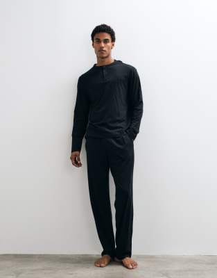 Long Sleeve 1