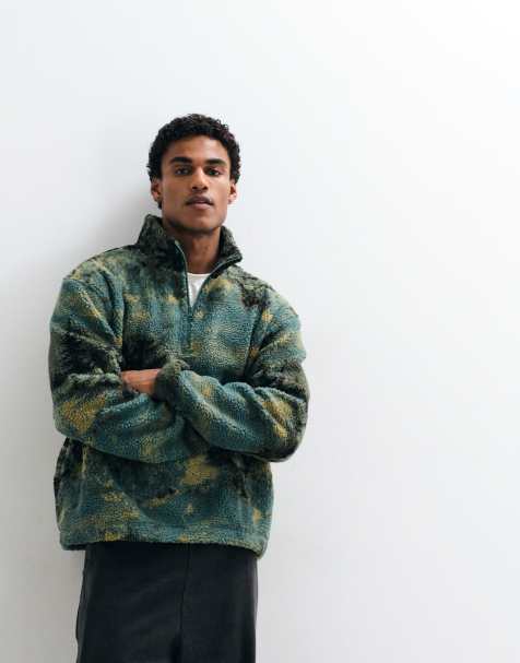 ASOS DESIGN relaxed quarter zip borg fleece with scenic print in green - view 1