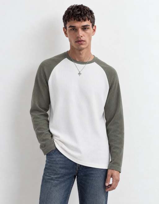 ASOS DESIGN relaxed raglan t-shirt in cream and khaki waffle, 8 of 8