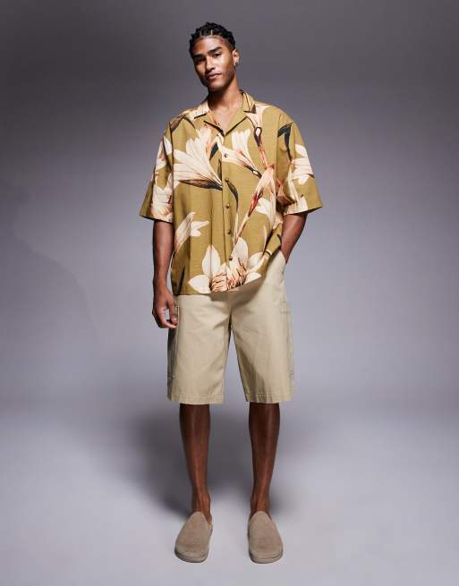 ASOS DESIGN relaxed revere shirt with floral print in khaki, 5 of 5