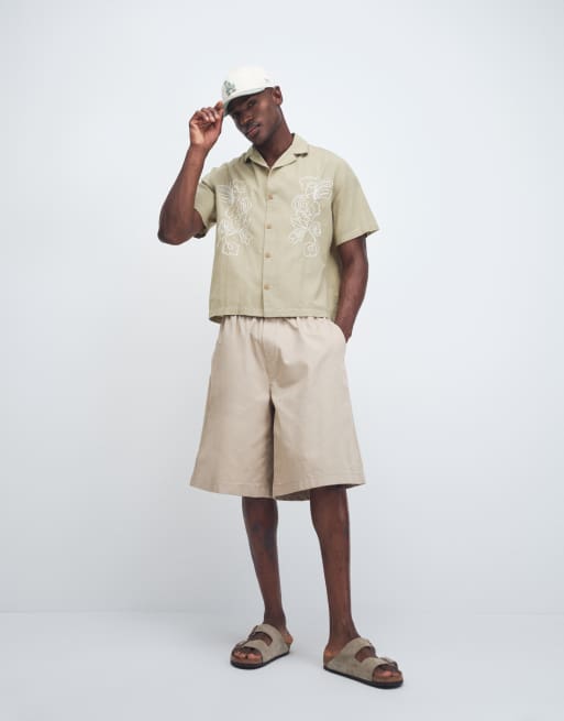 ASOS DESIGN relaxed revere shirt with linen with placement embroidery in sage green, 2 of 7