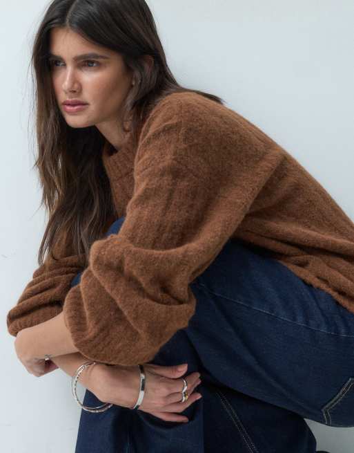 ASOS DESIGN relaxed rib crew neck knitted sweater in brown, 3 of 4