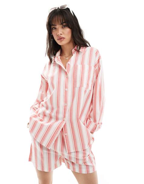 ASOS DESIGN relaxed shirt in red deckchair stripe - view 1