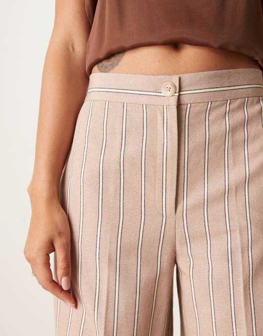 ASOS DESIGN relaxed straight leg trousers with linen in mink stripe, 2 of 5