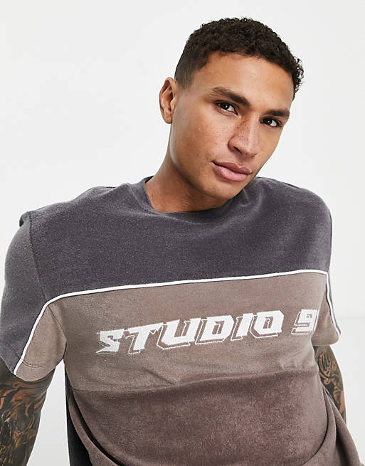  relaxed t-shirt in grey towelling colour block with varsity print 