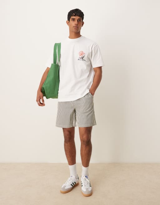 ASOS DESIGN relaxed t-shirt with floral graphic in white , 2 of 4
