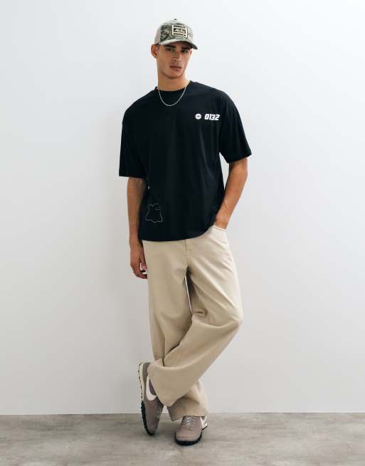 ASOS DESIGN relaxed t-shirt with Pokemon Dittto in black, 2 of 5