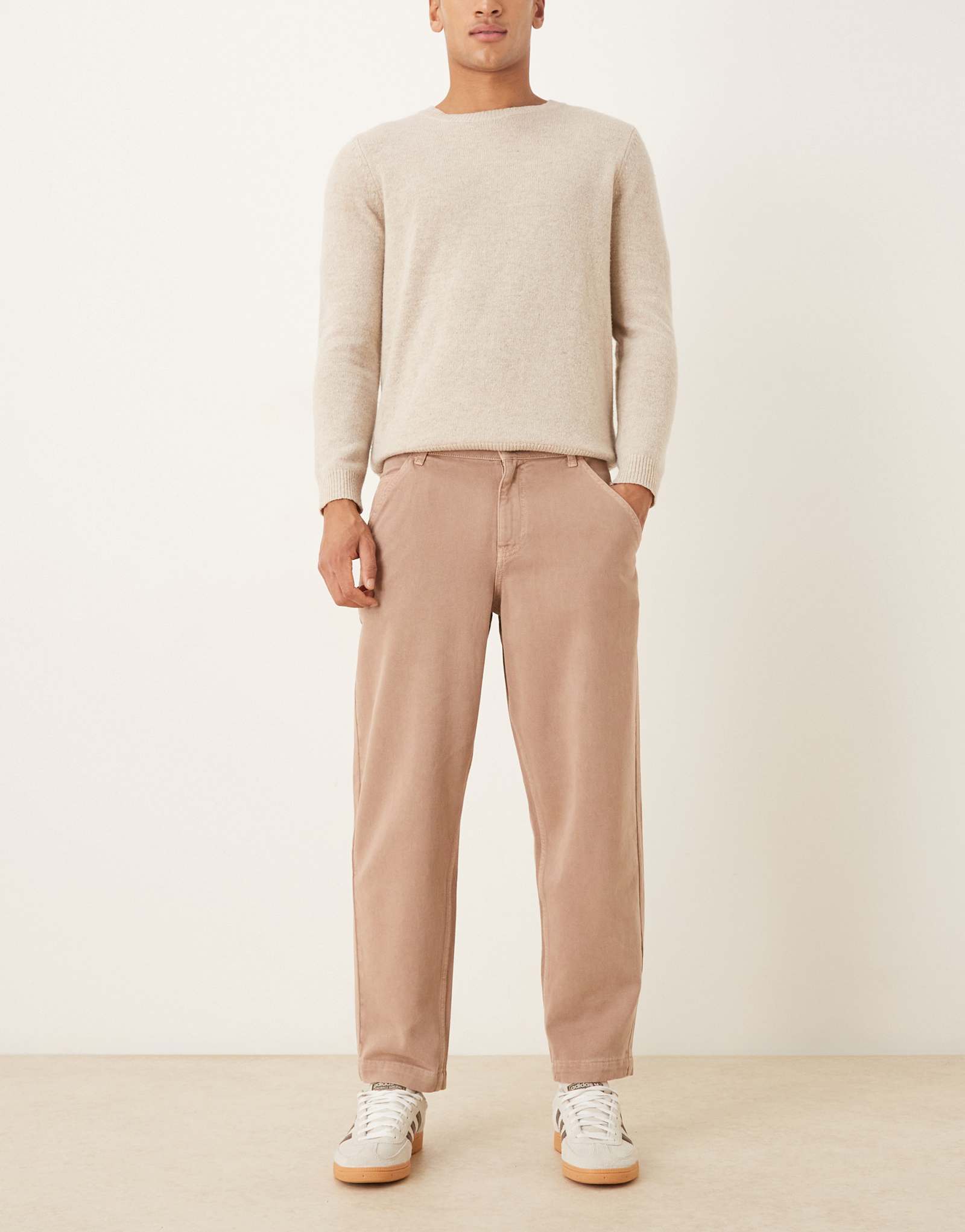 Зауженные джинсы ASOS DESIGN свободного кроя коричневого цвета