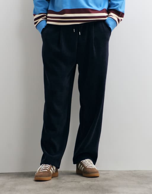 ASOS DESIGN relaxed tapered fleece jogger with pleats in navy, 5 of 5