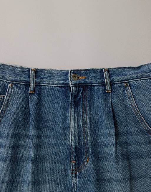 ASOS DESIGN relaxed tapered jeans in mid wash blue with pleats, 7 of 7
