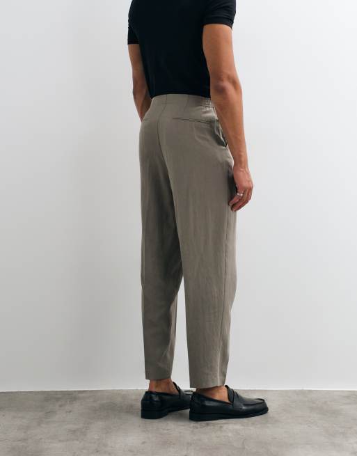ASOS DESIGN relaxed tapered suit trousers in dark green, 4 of 5