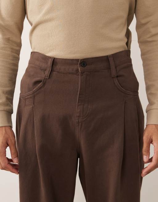 ASOS DESIGN relaxed tapered trousers in brown with double pleat, 5 of 5