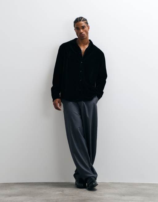 ASOS DESIGN relaxed velvet shirt in black, 2 of 5