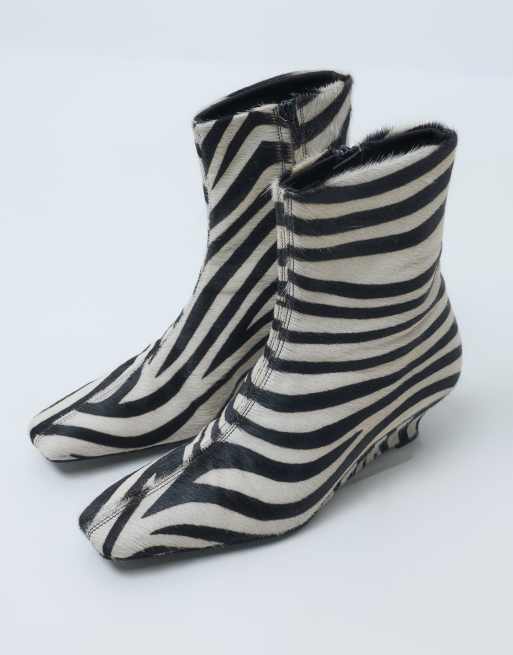 ASOS DESIGN Renata bottines habillées à talon compensé en cuir véritable avec poil imprimé zébré, 4 de 5