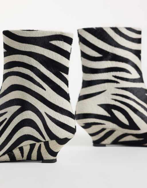 ASOS DESIGN Renata stivaletti eleganti con zeppa in pelle zebra hair on real leather, 2 di 4