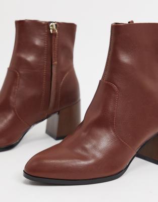 leather boots with wooden heel