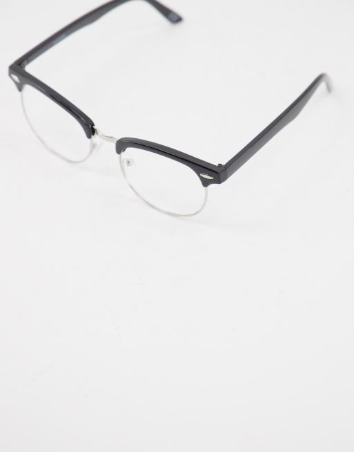 Black glasses shop with clear lens