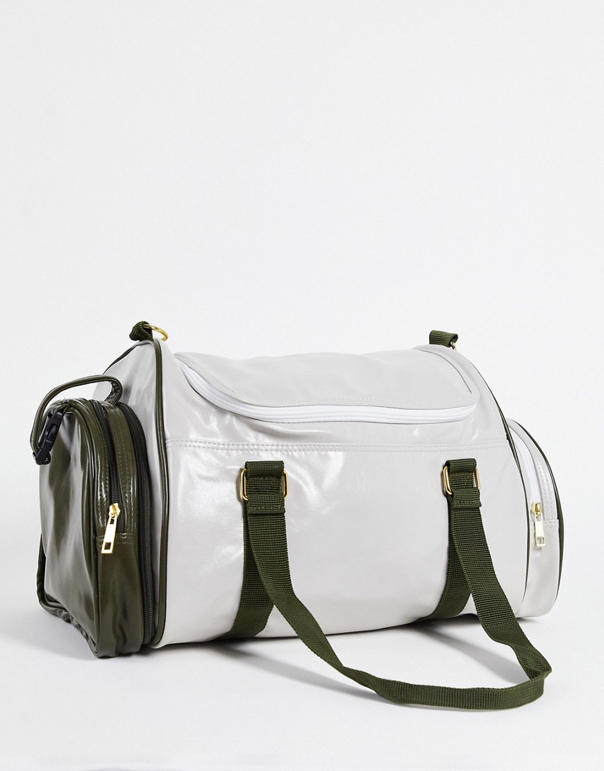 ASOS DESIGN - Retro-inspireret hold-all-sportstaske i beige og kakigrønt, imiteret læder-Multifarvet