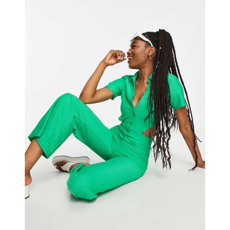 ASOS DESIGN Retro Jumpsuit aus geripptem Jersey in Grun mit Kragen ASOS