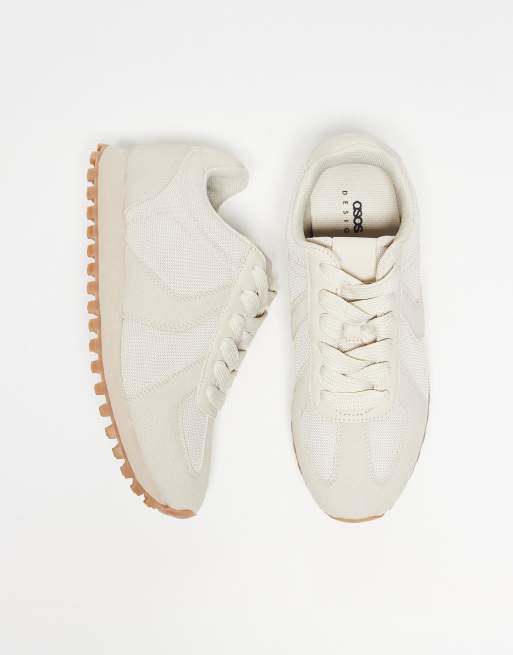 ASOS DESIGN retro sneakers in beige, 2 of 4