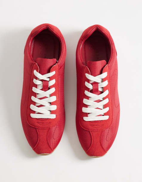 ASOS DESIGN retro sneakers met veters in rood nylon - view 1