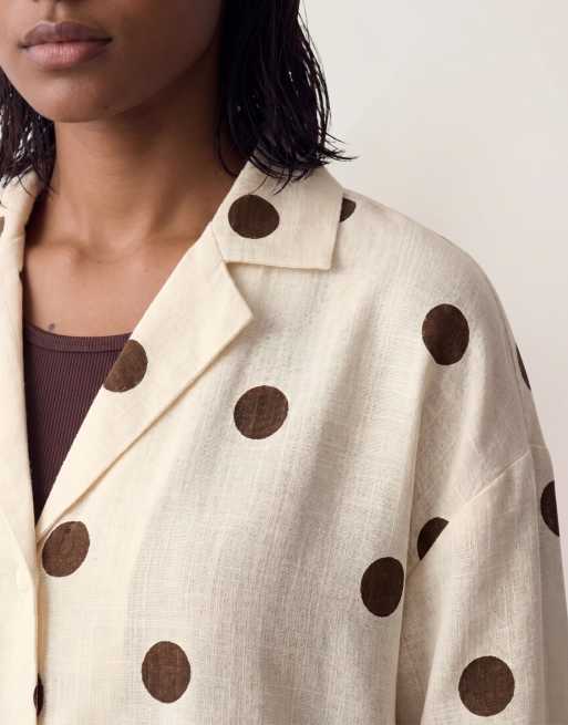 ASOS DESIGN revere collar linen co-ord shirt in polka dot, 3 of 4