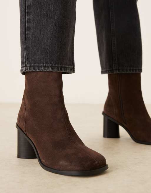 ASOS DESIGN Rex suede round toe ankle boots in chocolate, 2 of 4