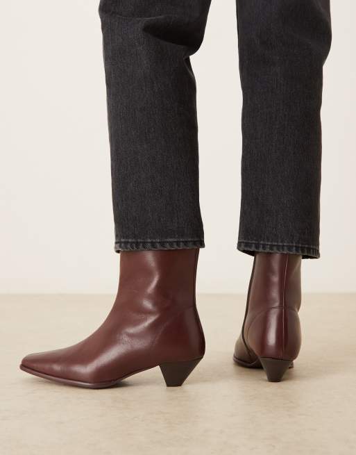 ASOS DESIGN Rhodes leather chisel toe heeled ankle boots in burgundy, 3 of 4