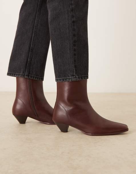 ASOS DESIGN – Rhodes – Vinröda ankelboots i läder med klack och mejslad tå - view 1