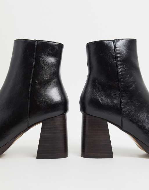 ASOS DESIGN Rhona platform boots in black, 3 of 4