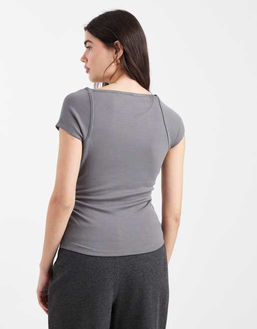 ASOS DESIGN rib cap sleeve ruched detail t-shirt in charcoal, 4 of 4