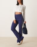 [ASOS DESIGN] ASOS DESIGN rib kick flare pants with piping in navy and cream-Multi M Navy and cream