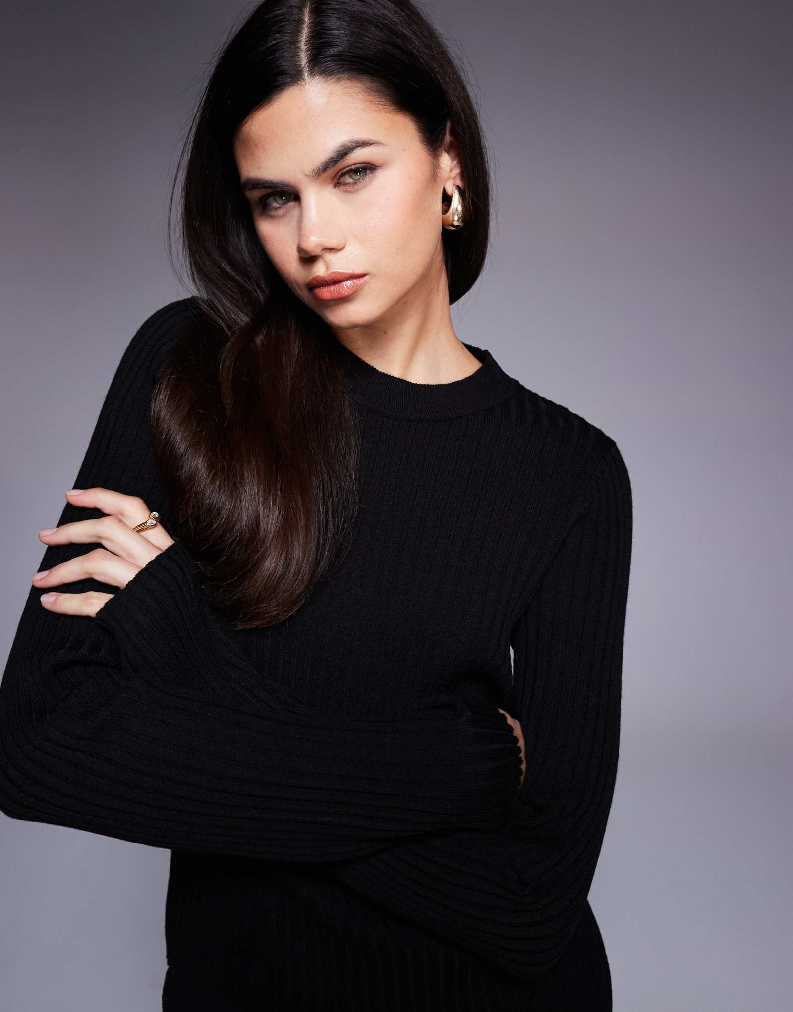 ДИЗАЙНЕРСКИЙ трикотажный топ ASOS в рубчик черного цвета - часть комплекта